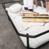 Rangement en pierre anti-glisse, parfait pour organiser vos produits