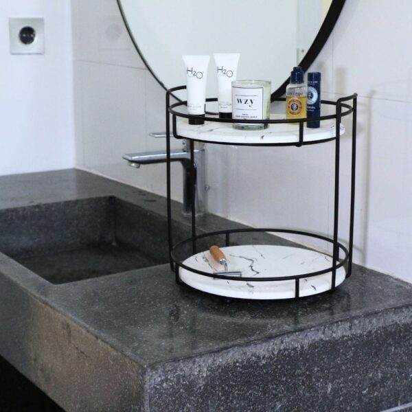 Rangement en pierre anti-bactérien, parfait pour une salle de bain saine
