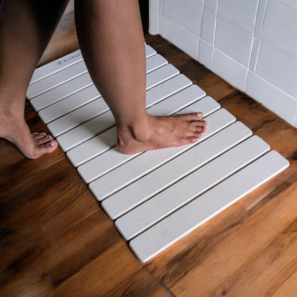 Grand tapis de bain Gris Nuage en diatomite Agilis XL