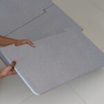 Tapis de bain grande taille Gris Nuage en diatomite Modula