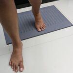 Tapis de bain Gris Orage en diatomite Terra Lina