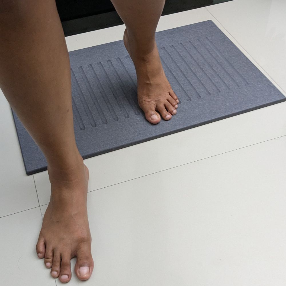 Tapis de bain Gris Orage en diatomite Terra Lina