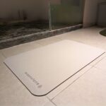 Tapis de bain souple Gris Nuage en diatomite Vatten