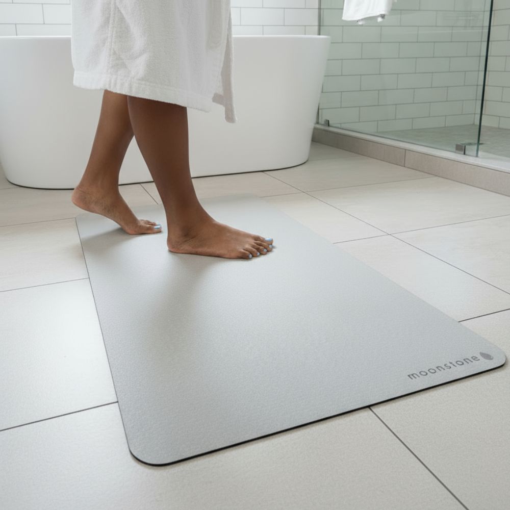 Grand tapis de bain souple Gris Nuage en diatomite Vatten XL