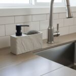 Distributeur avec support éponge 2en1 Volcan